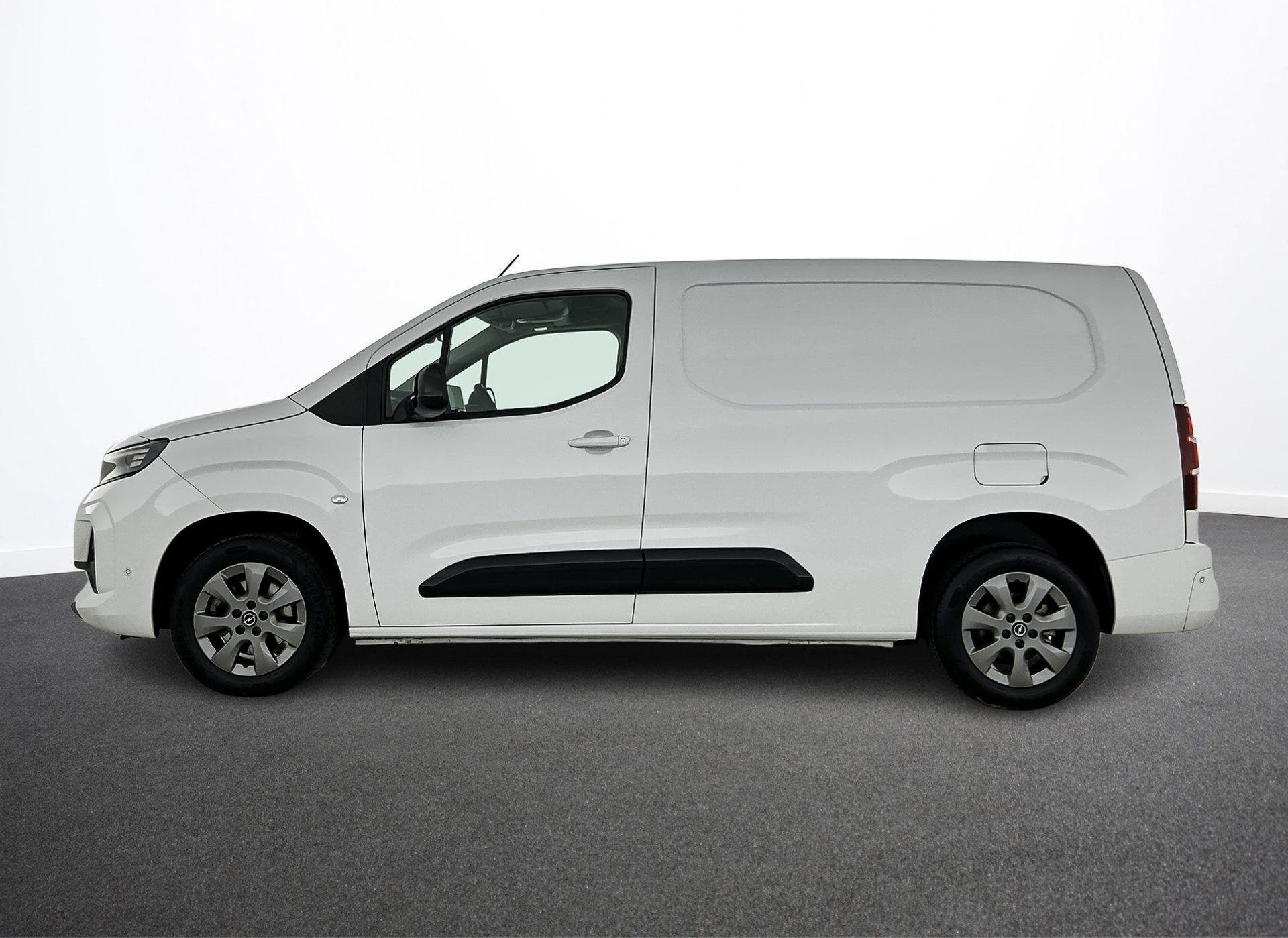 Opel Combo 1.5 BlueHDi 130pk L2 Automaat Apple Carplay / And, Stof, Gebruikt, 4 cilinders, Wit
