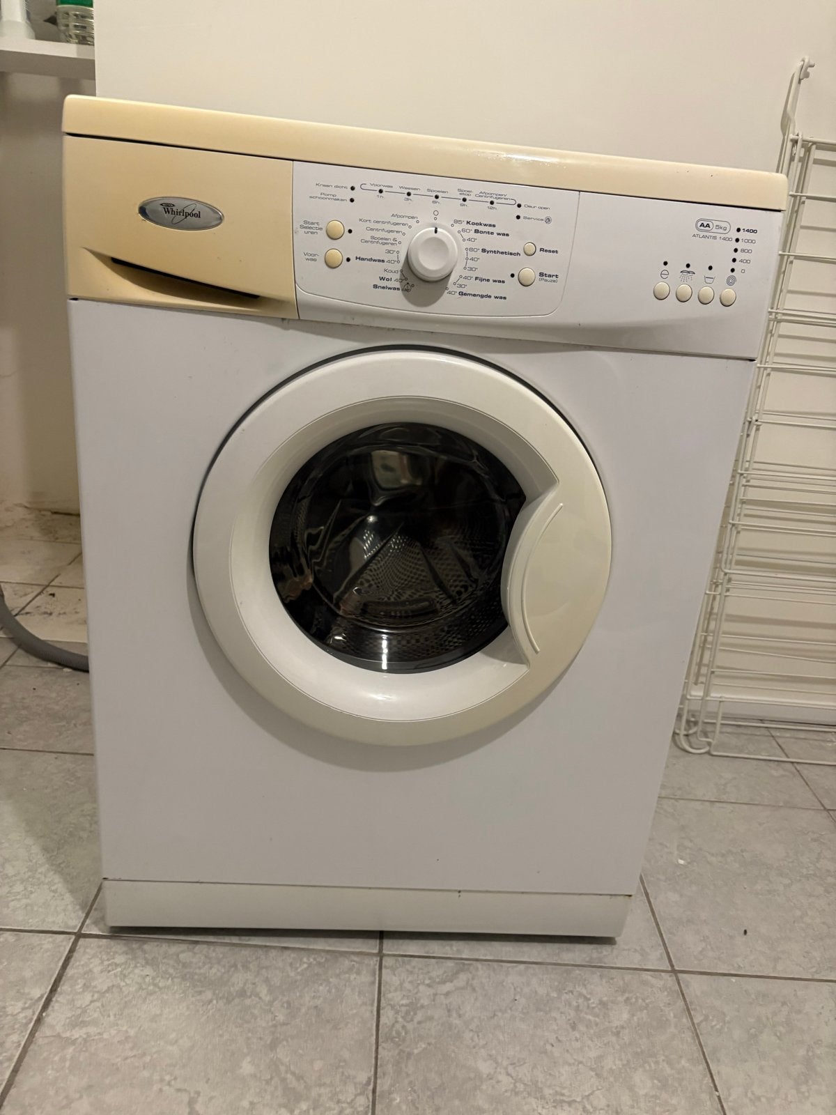 Whirlpool Atlantis 1400 AA Wasmachine 5kg, Witgoed en Apparatuur, Ophalen, 1200 tot 1600 toeren, Gebruikt, 4 tot 6 kg