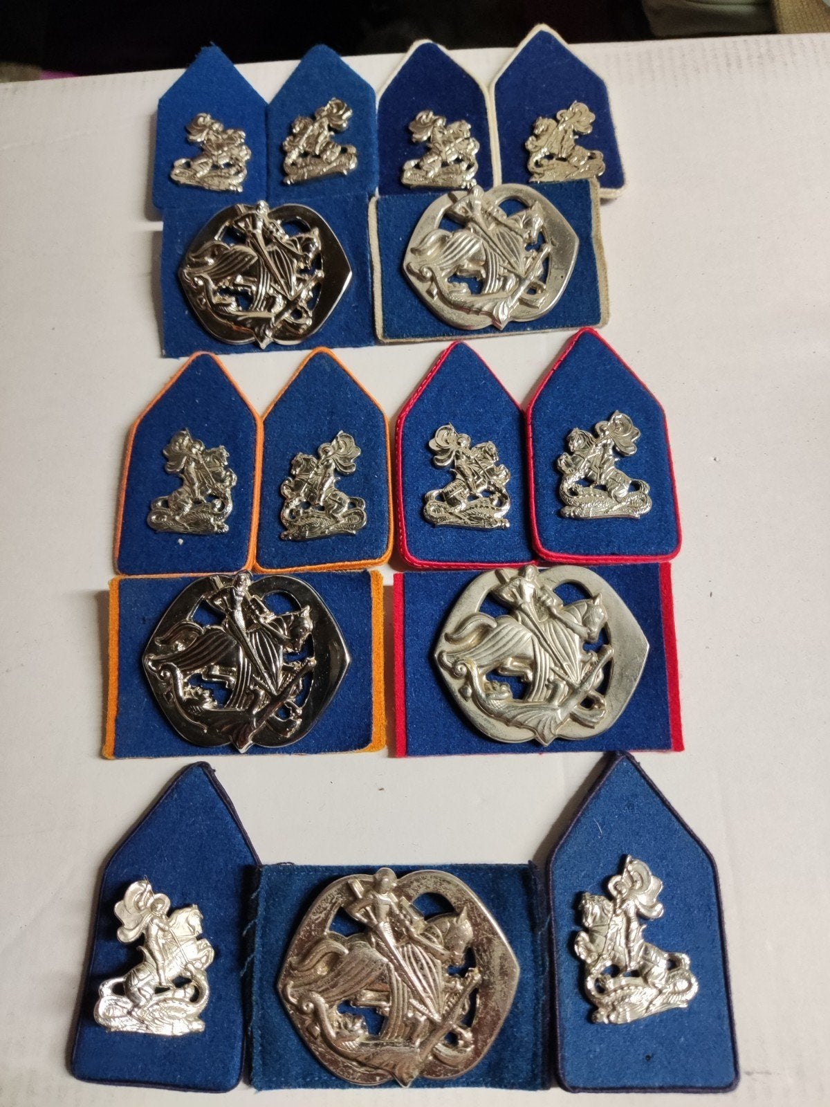 Cavalerie Regimenten, Verzamelen, Ophalen of Verzenden, Landmacht, Nederland, Embleem of Badge
