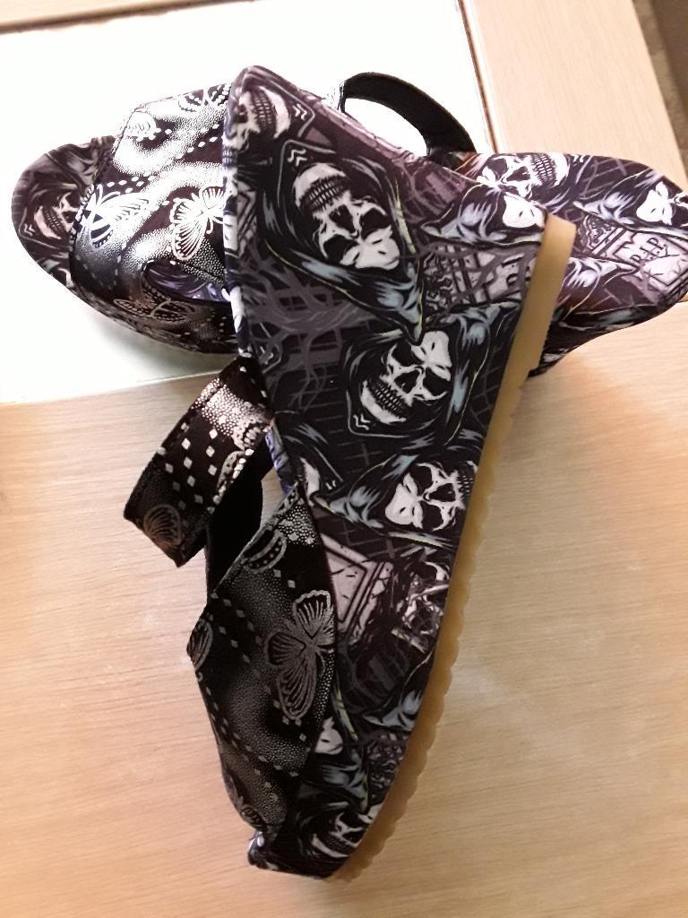 NIEUWE ZOMER SLIPPERS, Kleding | Dames, Schoenen, Zwart, Nieuw, Ophalen, Slippers