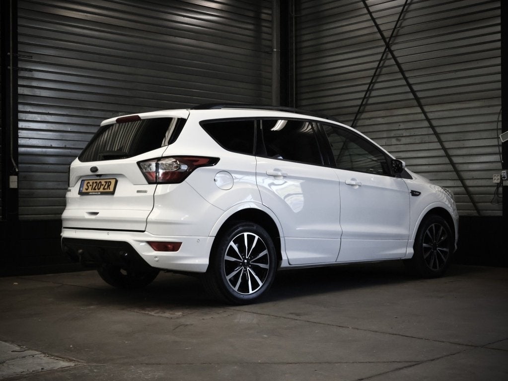 Ford Kuga 1.5 EcoB. ST Line | Carplay | Trekhaak | DAB | Stu, Auto's, Ford, 1479 kg, 4 cilinders, Wit, Bedrijf