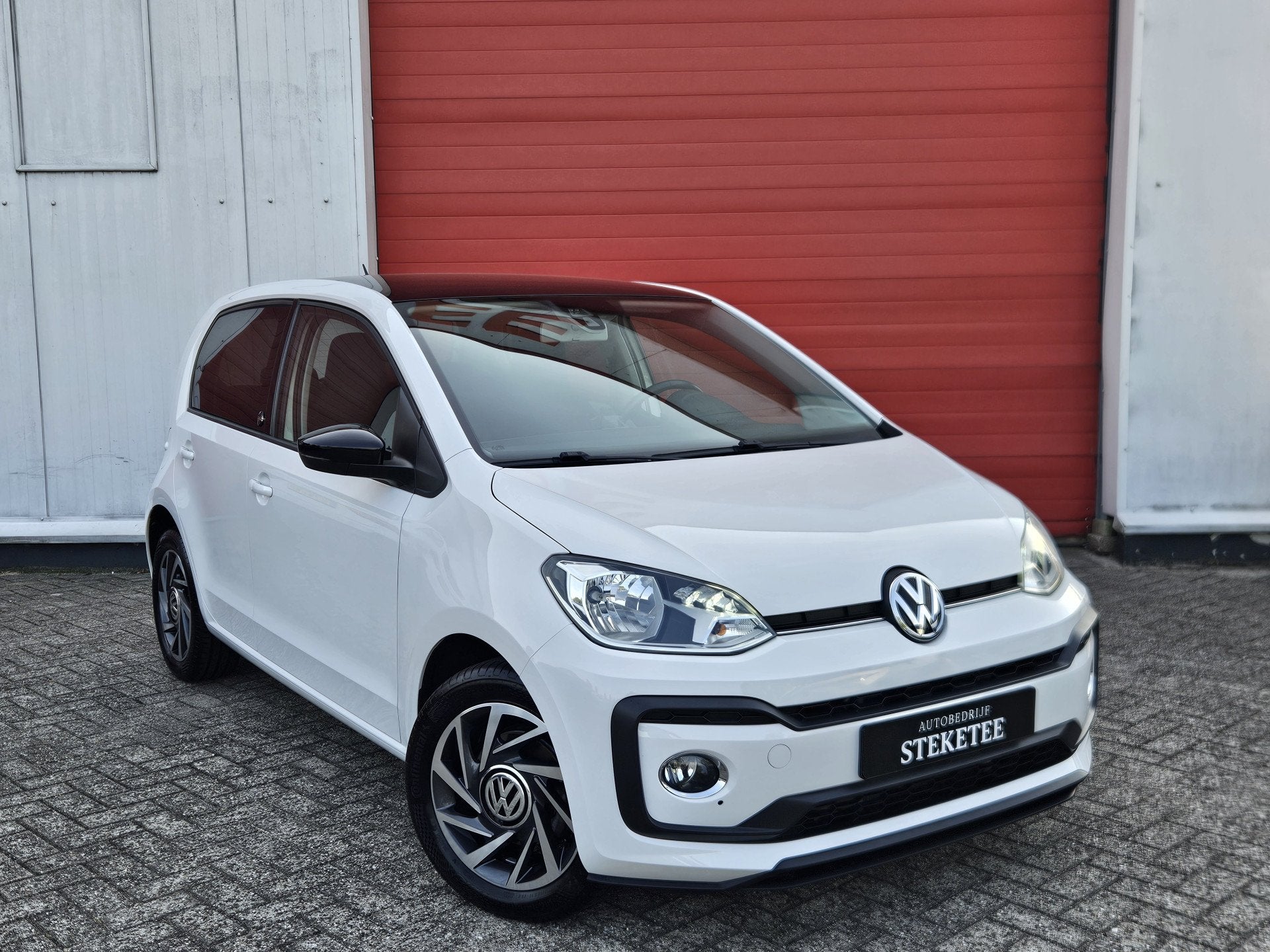 Volkswagen up! 1.0 TSI BMT high up! 5-Deurs | Cruisec. | PDC, Auto's, 12 maanden, Stof, Gebruikt, 4 stoelen