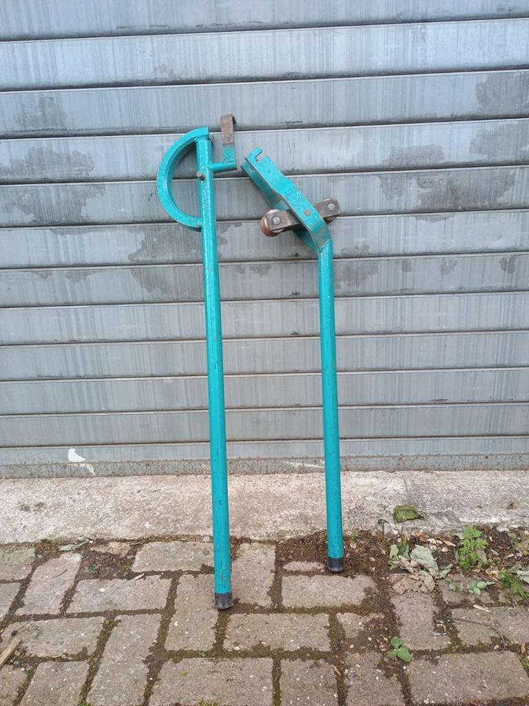 Buigijzer 28mm, Doe-het-zelf en Verbouw, Gereedschap | Handgereedschap, Ophalen of Verzenden