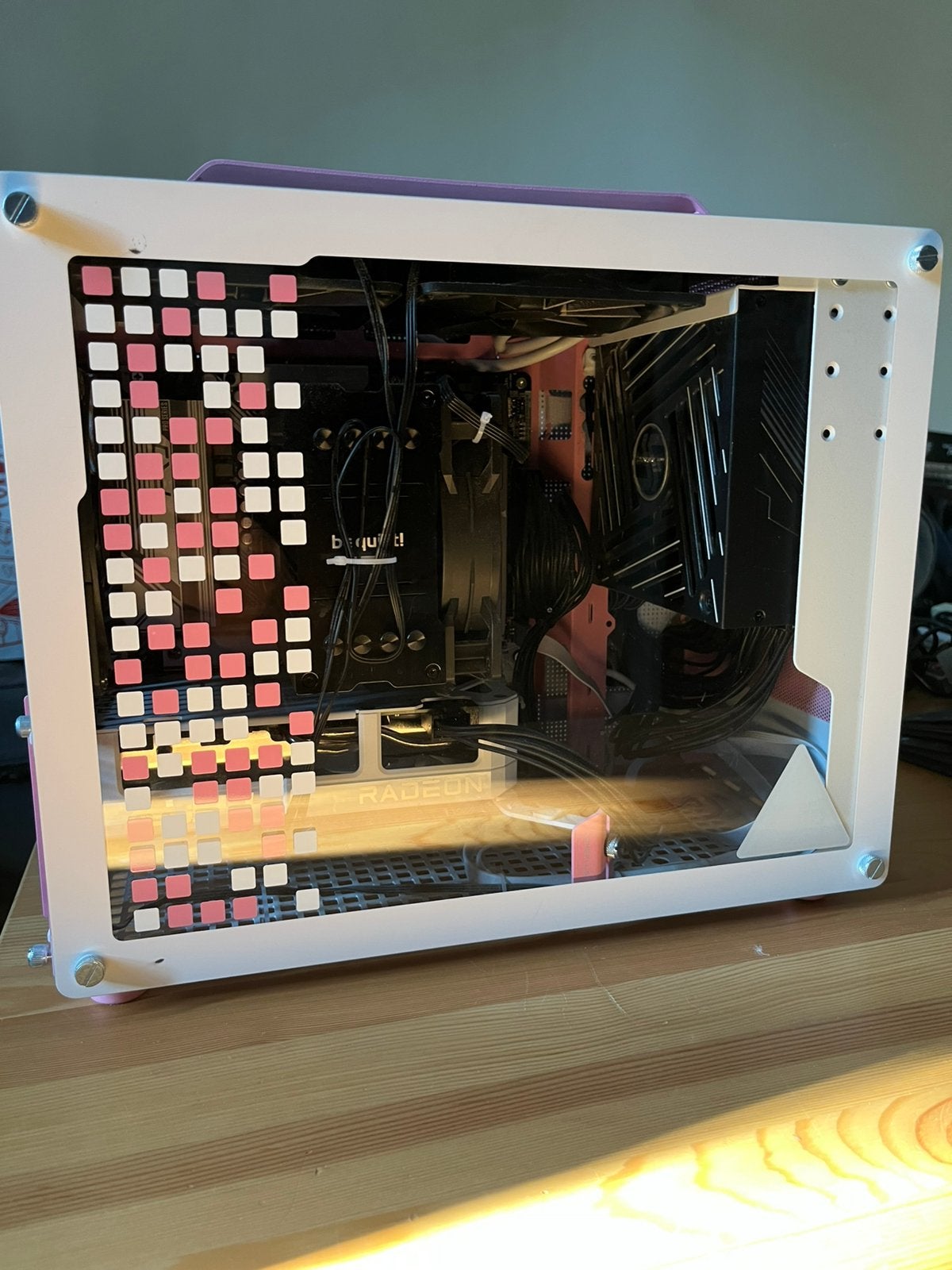 Ryzen 5 7500f 32gb ddr5/9060xt/2,5tb nvme/win11, Computers en Software, Desktop Pc's, Ophalen, Zo goed als nieuw, 4 Ghz of meer