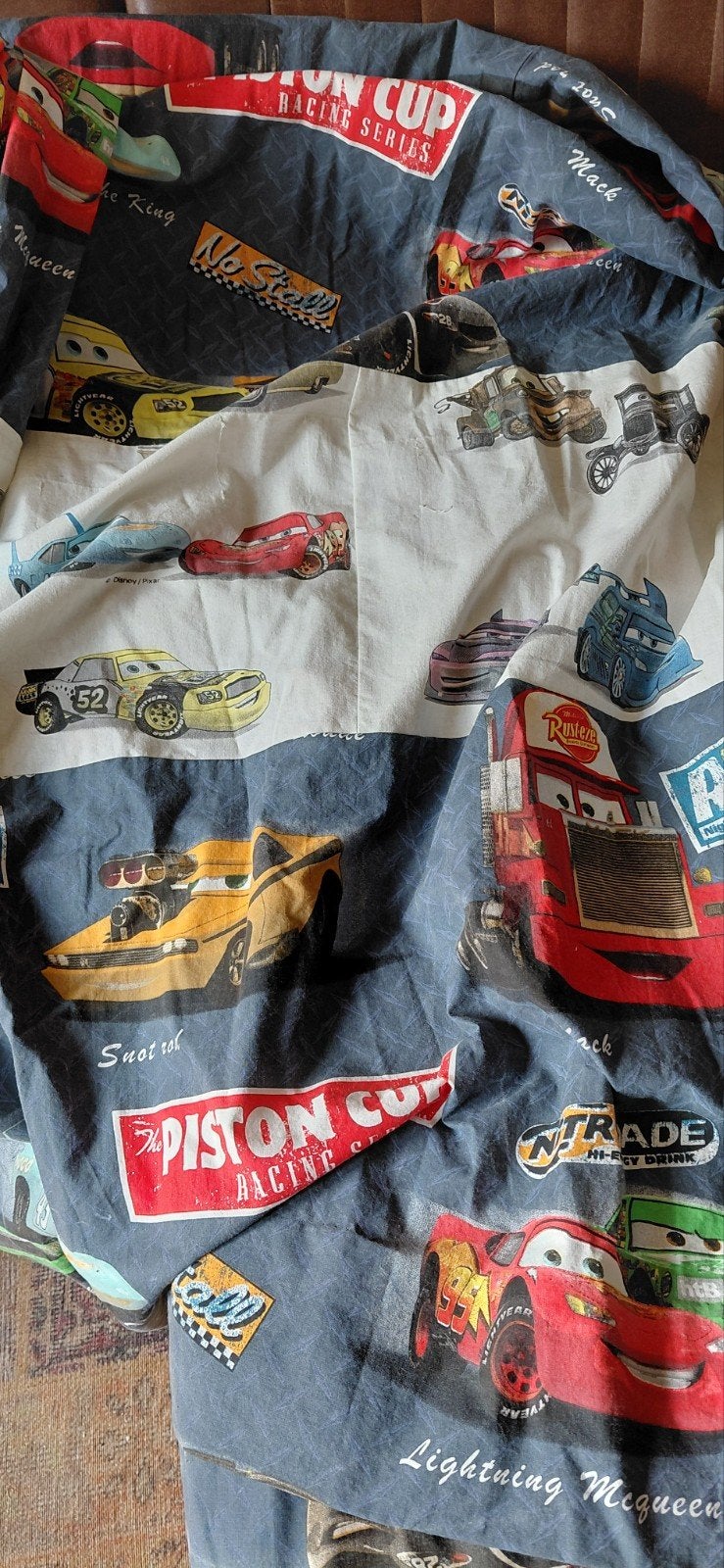 Cars gordijn, Ophalen