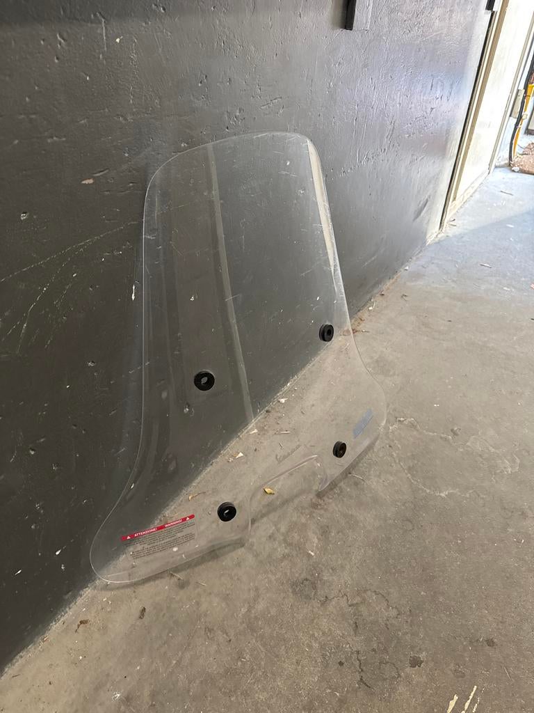 Vespa  Model S windscherm met lichte krassen, Fietsen en Brommers, Brommeronderdelen | Snorfietsen, Ophalen of Verzenden, Gebruikt