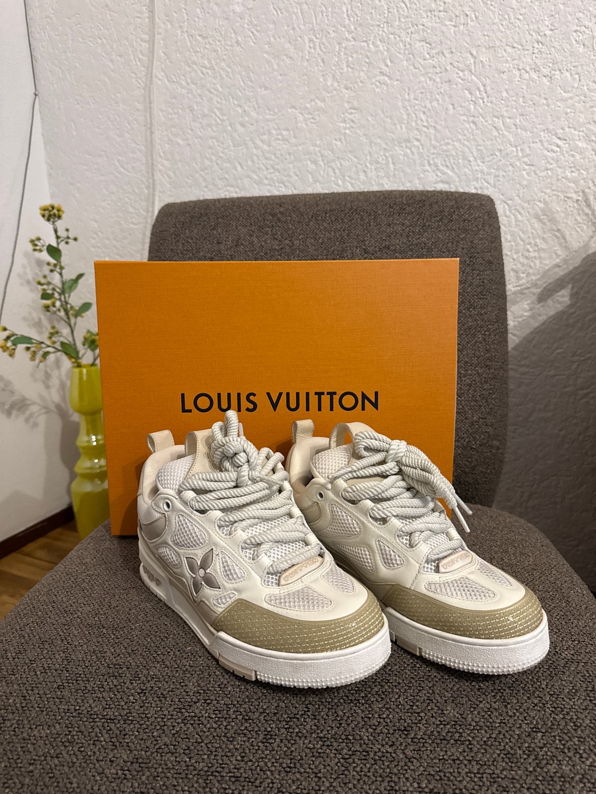 Louis Vuitton Sneakers Maat 38 - Inclusief doos en dustbag, Verzenden, Gedragen, Beige, Sneakers of Gympen