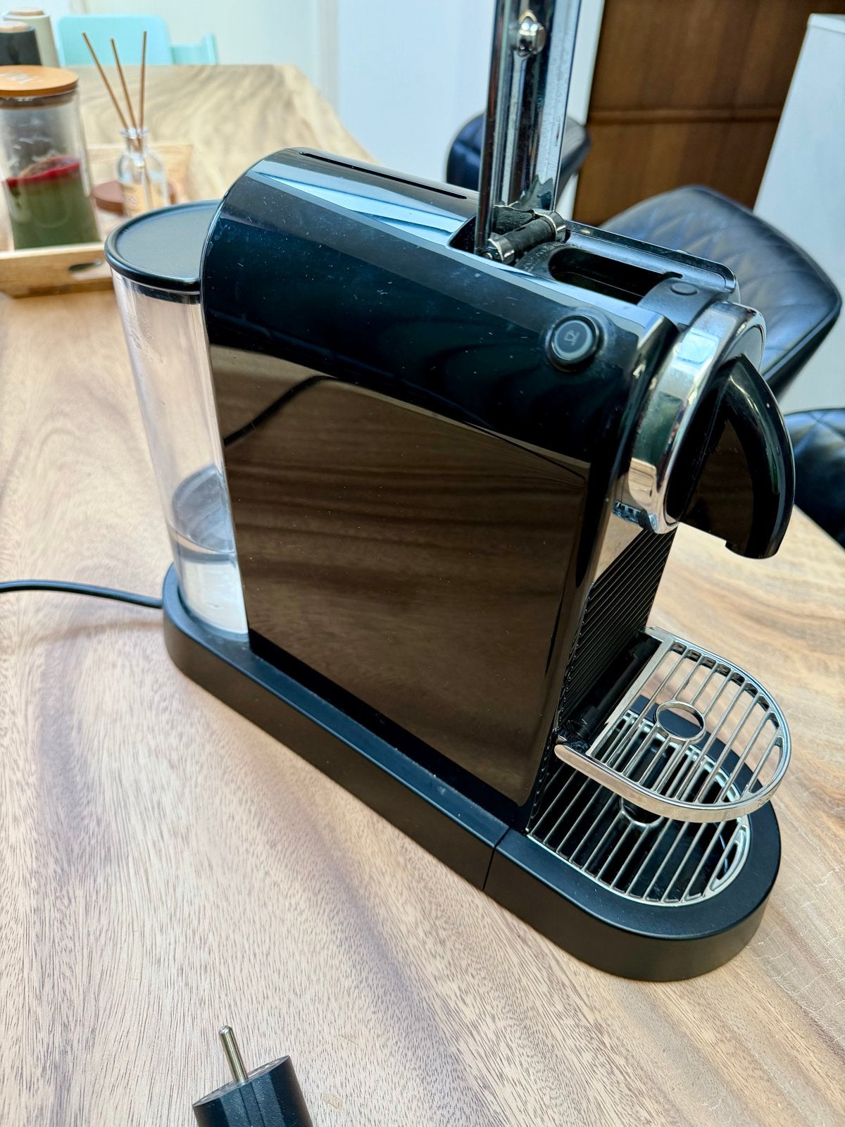 Nespresso Citiz & Milk - Zwart - Koffiecupmachine, Witgoed en Apparatuur, Koffiezetapparaten, Ophalen, Gebruikt, Espresso apparaat