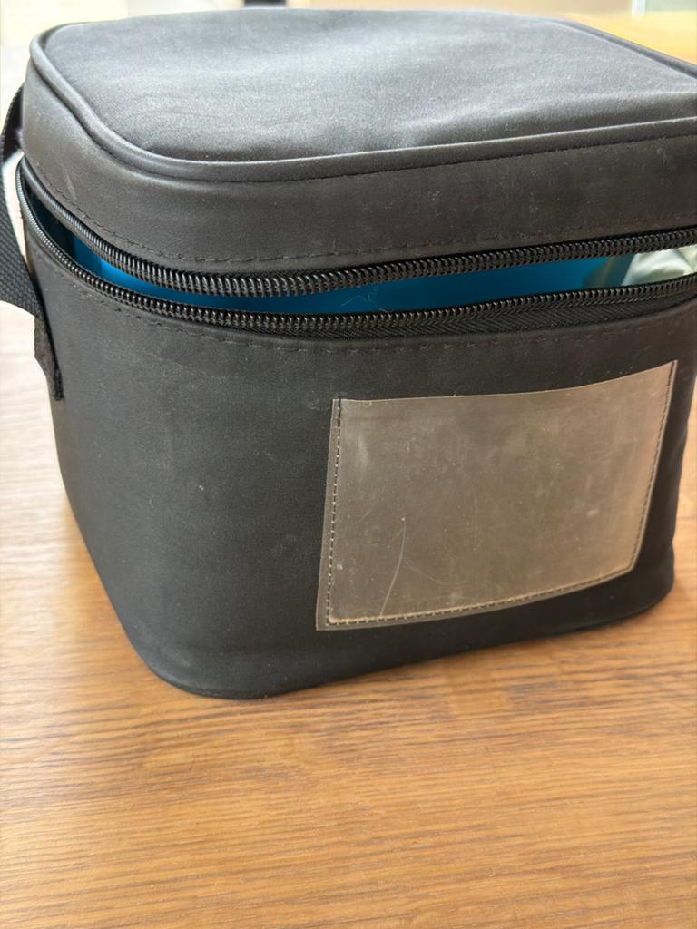 Medela koeltasje met koelelement voor borstvoeding, Ophalen of Verzenden, Zo goed als nieuw, Overige typen