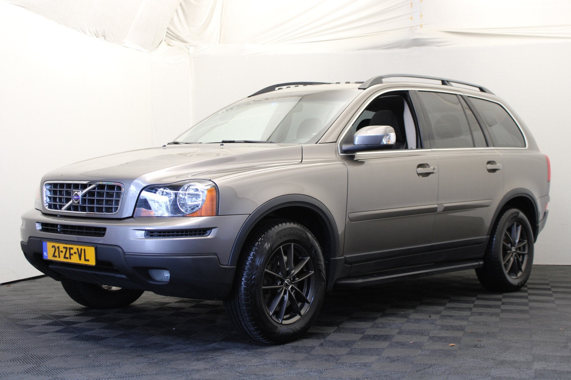 Volvo XC90 3.2 Kinetic 5p. |Pano| (bj 2008, automaat), Auto's, 238 pk, Gebruikt, Zwart, Leder en Stof