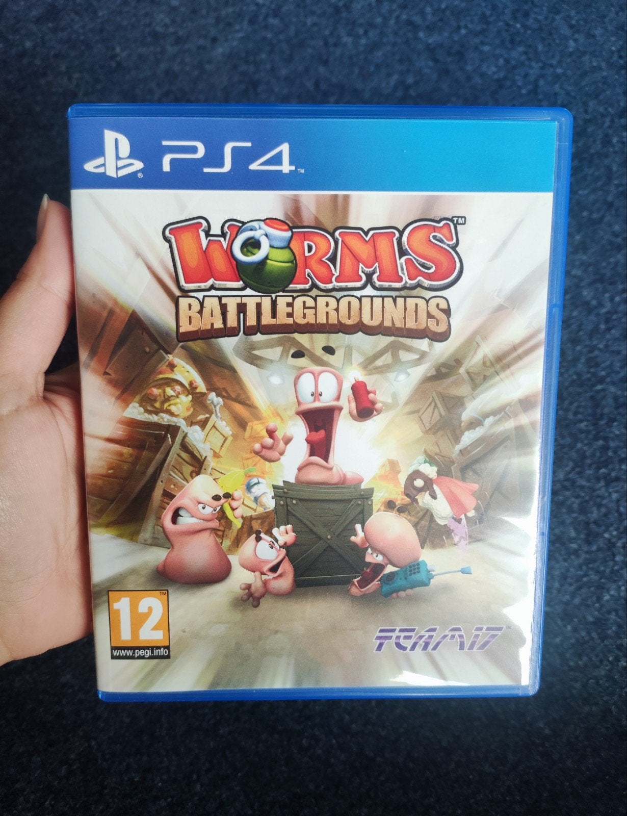 PS4 Worms Battlegrounds - Strategisch Wormenplezier!, Ophalen, Zo goed als nieuw, Eén computer, 3 spelers of meer