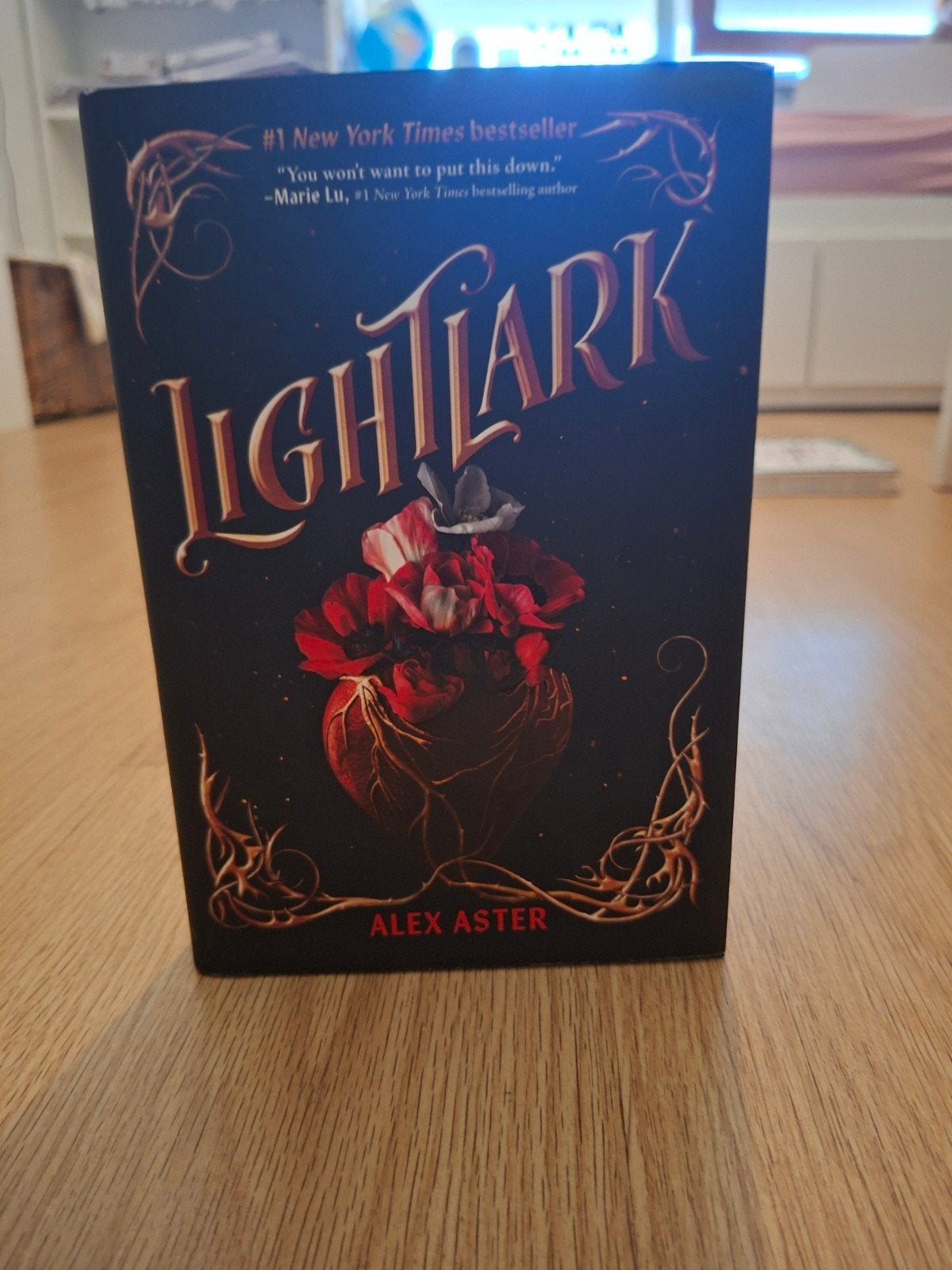 Lightlark Hardcover in het Engels, Boeken, Ophalen of Verzenden, Nieuw, Alex Aster