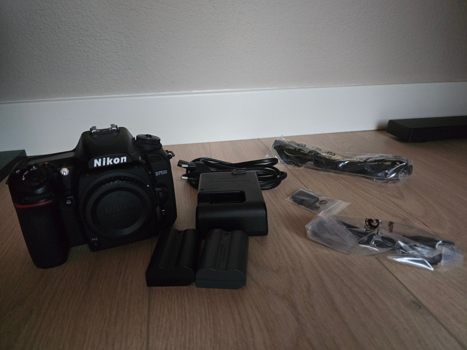 Nikon fotografie, Ophalen, Spiegelreflex, Zo goed als nieuw, 8 keer of meer