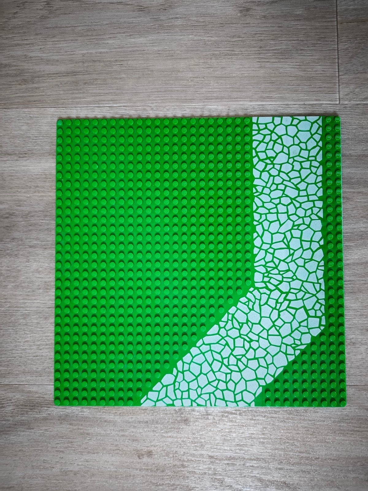 Lego grondplaat groen met pad 32x32 4478px2, Ophalen of Verzenden, Gebruikt, Grondplaat, Lego