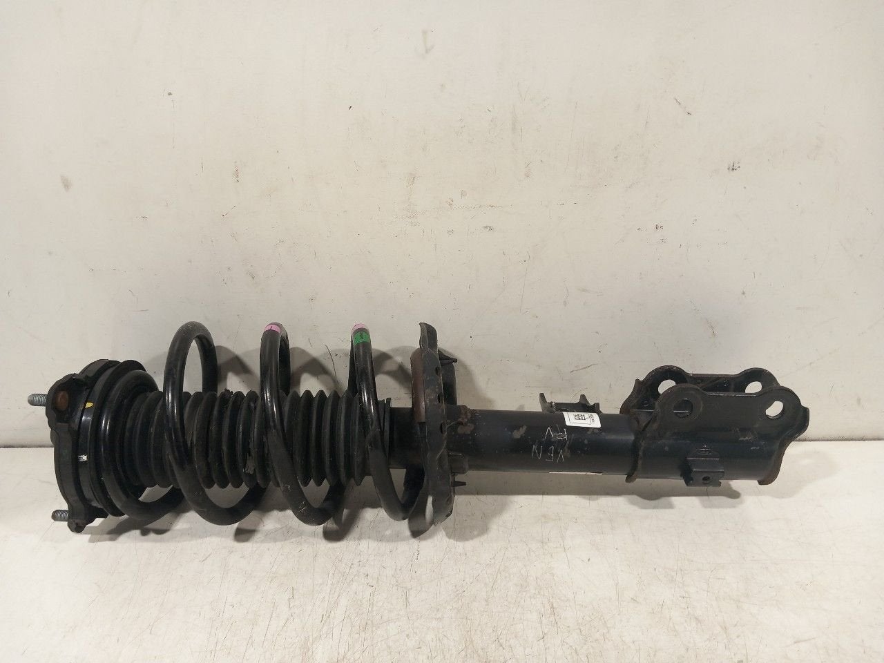 Veerpoot rechts voor Hyundai Tucson, Onderdelen@venauto.nl, Van der Ven Autorecycling B.V., Gebruikt, Ettenseweg 76, 4706 PB Roosendaal, The Netherlands