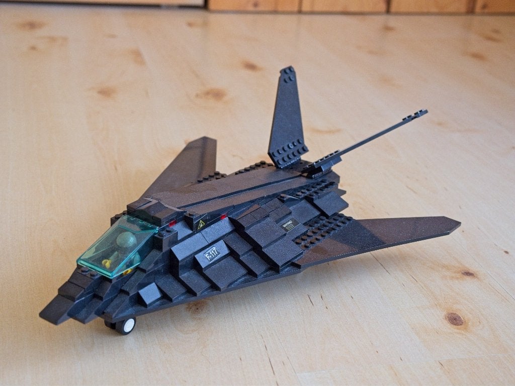Stealth straaljager, Ophalen, Zo goed als nieuw