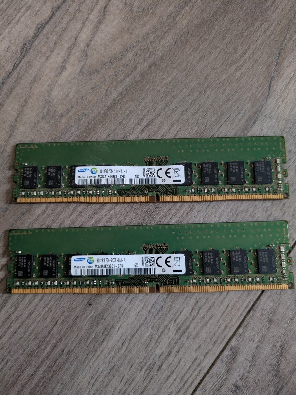 16GB, 2x 8GB Samsung DDR4 RAM PC4-2133P Geheugenmodules, Server, DDR4, 8 GB, Ophalen of Verzenden