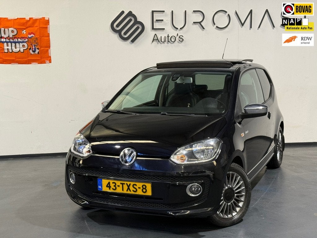 Volkswagen Up! 1.0 high up! BlueMotion Schuifdak Airco Cruis, Auto's, Volkswagen, Voorwielaandrijving, Euro 5, Gebruikt, Up!