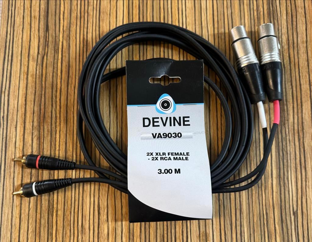 Devine VA9030 XLR Female naar 2x RCA Male kabel 3m, Audio, Tv en Foto, Audiokabels en Televisiekabels, ., Nieuw, Ophalen of Verzenden