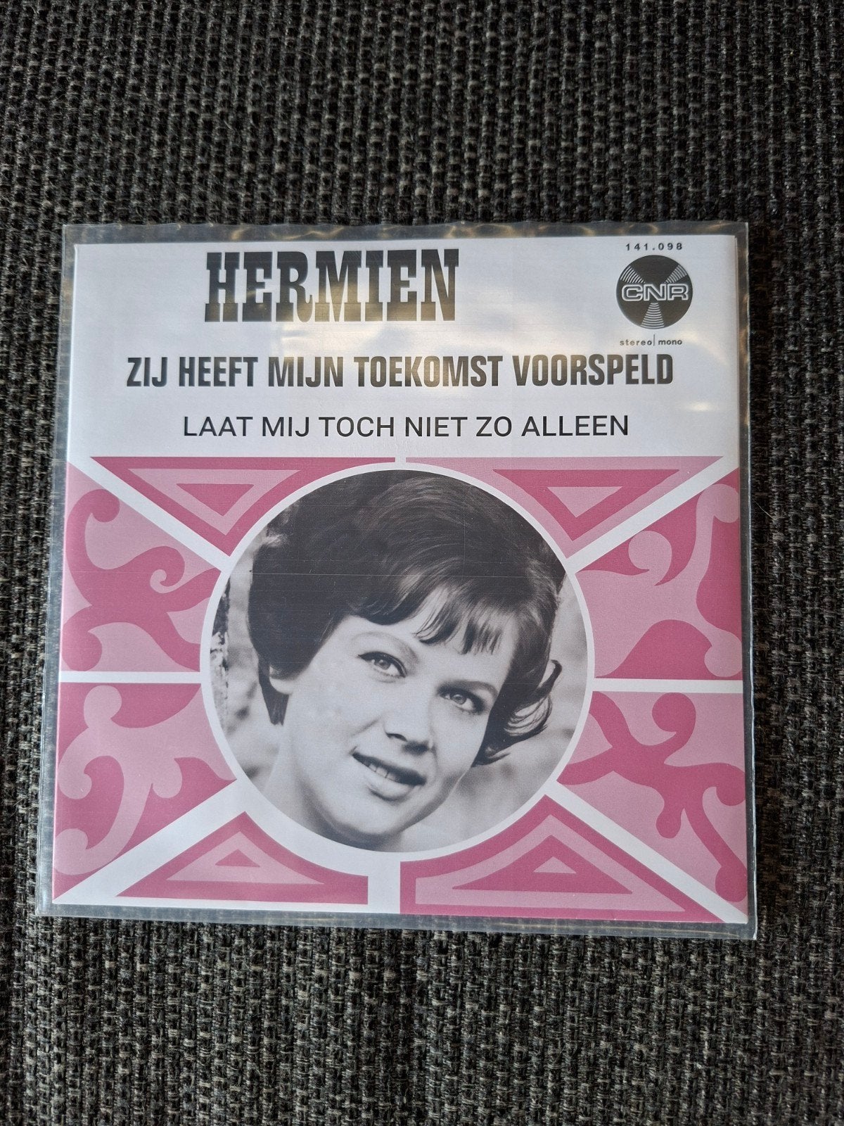 Hermien zij heeft mijn toekomst voorspeld
Herpers vaste prij, Ophalen of Verzenden, Zo goed als nieuw, Overige formaten, Levenslied of Smartlap