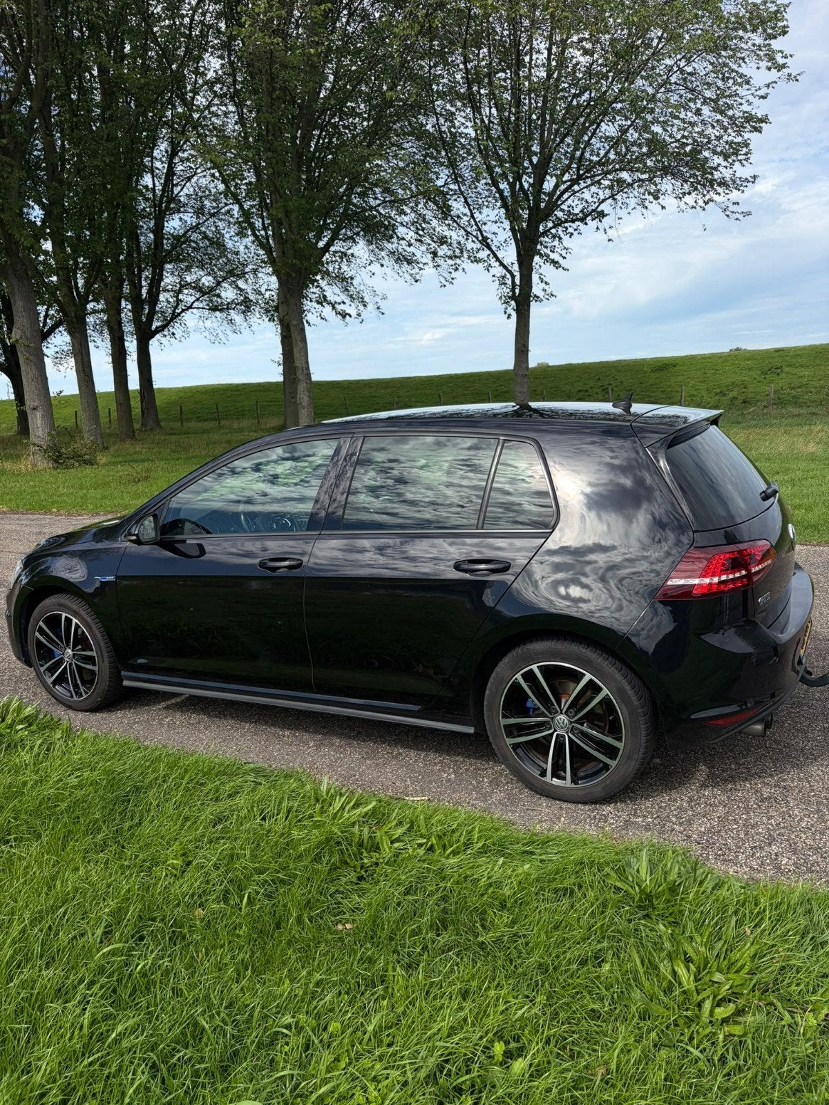 Volkswagen Golf 1.4 TSI Phev 204pk 5D DSG 2016 Zwart, Auto's, Zwart, 1395 cc, 1499 kg, 149 pk