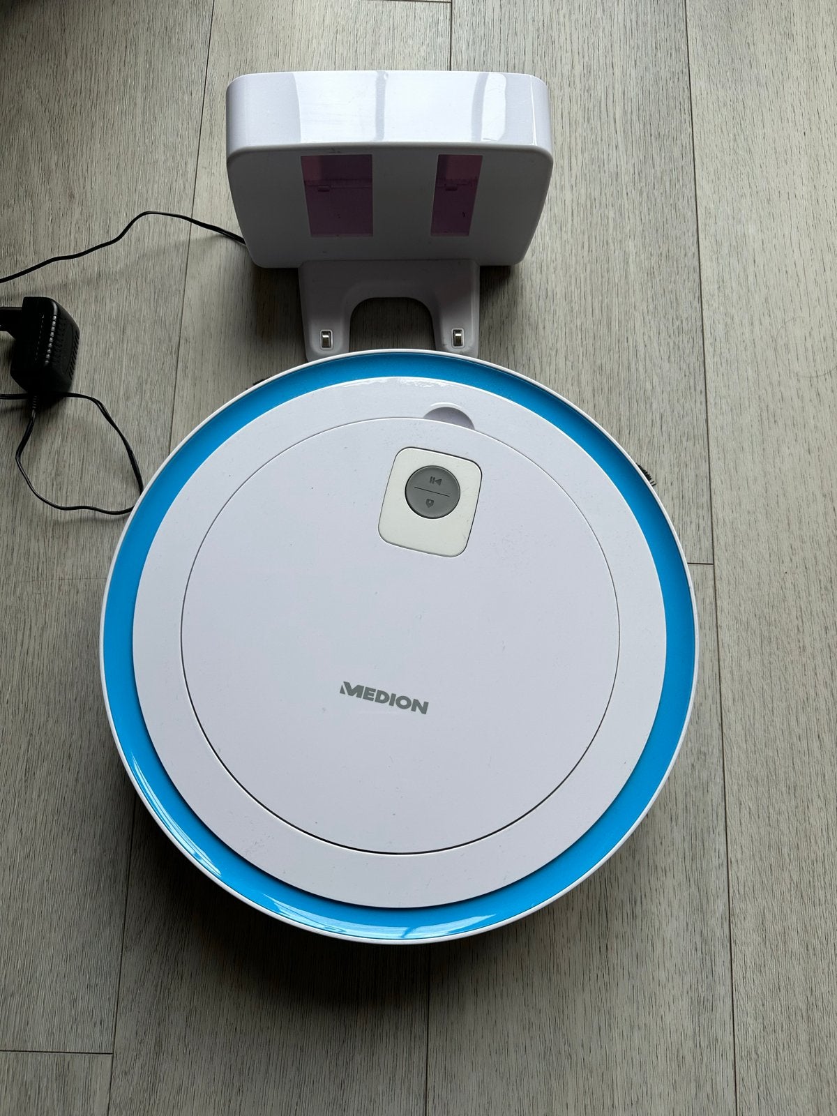 Medion Robotstofzuiger met dweilfunctie, Witgoed en Apparatuur, Ophalen, Overige merken, Draadloos, Zo goed als nieuw