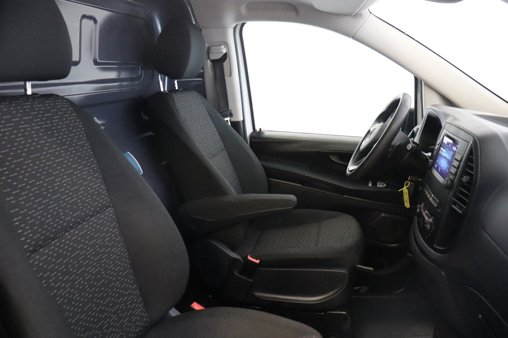 Mercedes-Benz Vito 114 CDI XL AUTOMAAT EURO 6 - Airco - Navi, Automaat, Gebruikt, 4 cilinders, 2000 kg