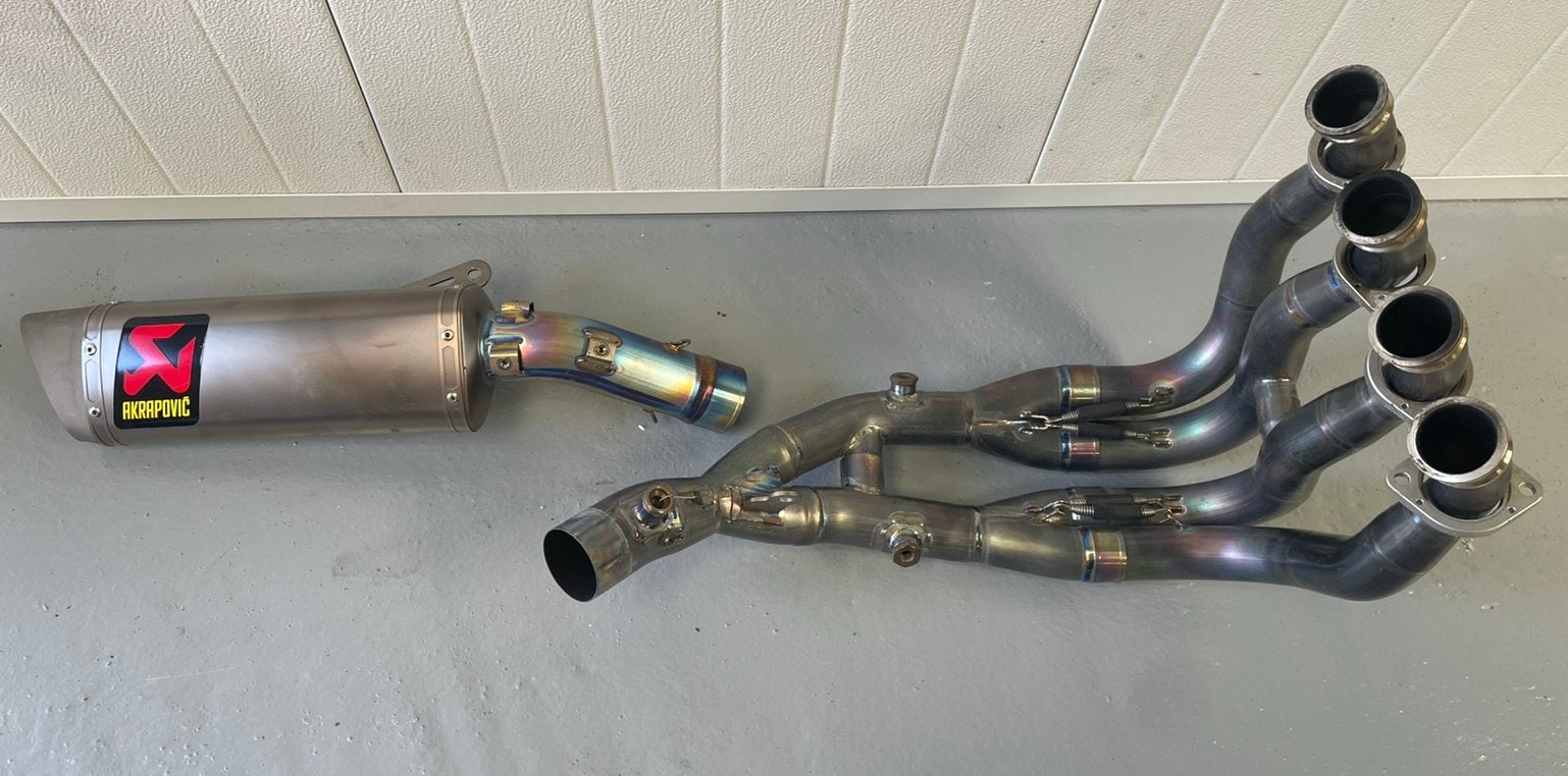Akrapovic systeem Yamaha R1- MT10 zgan, Ophalen, Nieuw