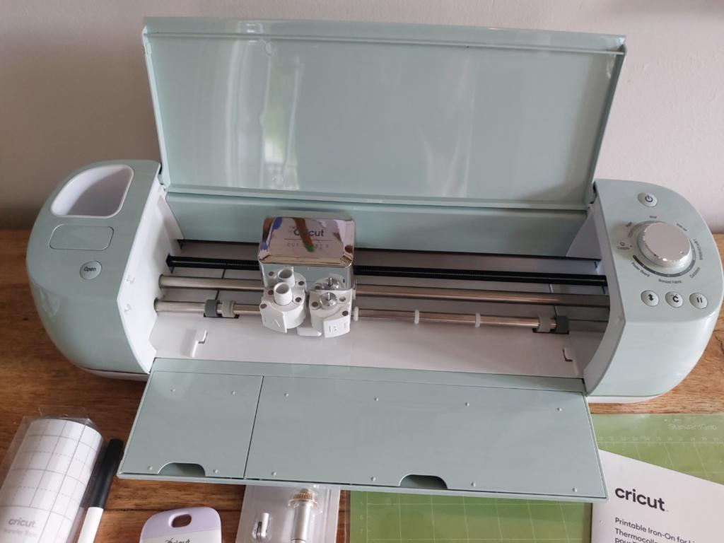 Cricut Explore Air 2 zgan met veel accessoires, mintgroen, Ophalen of Verzenden, Zo goed als nieuw, Gereedschap of Toebehoren