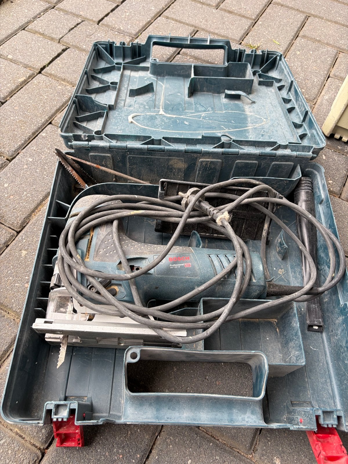 Bosch Decoupeerzaag  GST 150 CE 780W in koffer, Doe-het-zelf en Verbouw, Gereedschap | Zaagmachines, Ophalen, Gebruikt, 600 tot 1200 watt