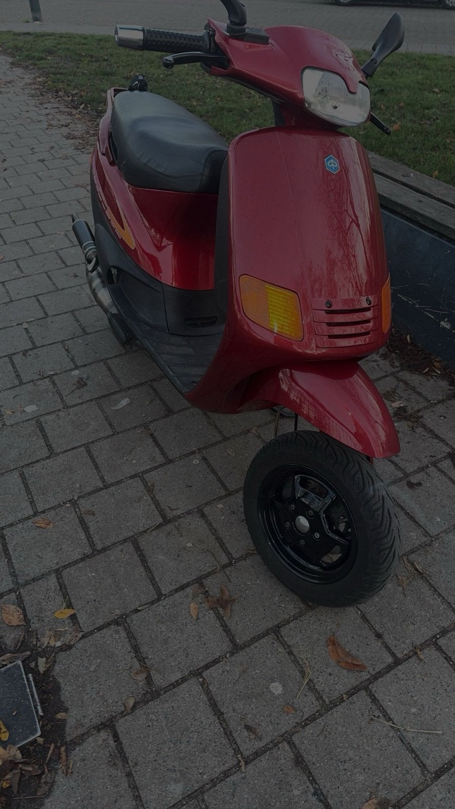 Piaggio festrider 70 cc 2t te koop ook eventueel te ruil, Fietsen en Brommers, Scooters | Piaggio, Gebruikt, Zip, Maximaal 45 km/u