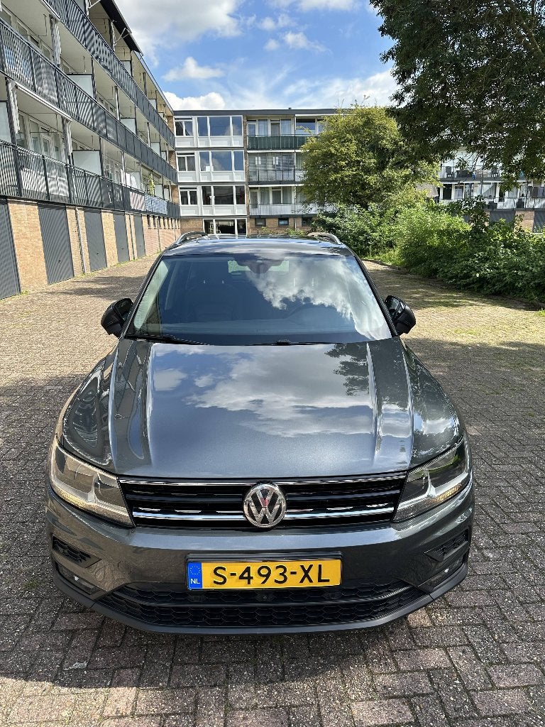 Volkswagen Tiguan 1.4 TSI Pano|360 Camera|ACC|Navi|CarPlay, Auto's, Voorwielaandrijving, Navigatiesysteem, 125 pk, 4 cilinders