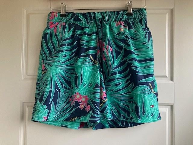 Nieuwe zwemshort van Tommy Hilfiger groen bedrukt XL, Kleding | Heren, Badmode en Zwemkleding, Tommy Hilfiger, Maat 56/58 (XL)