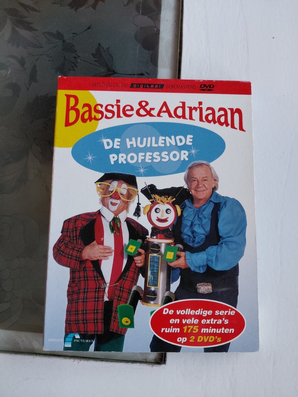 Bassie en Adriaan De Huilende Professor boekvorm 2 dvd., Gebruikt, Tv-serie, Ophalen of Verzenden, Familie