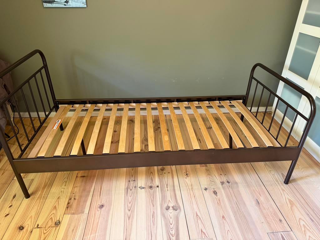 Spijlen bed 90 x 200, Ophalen, 85 tot 100 cm, Gebruikt, Matras