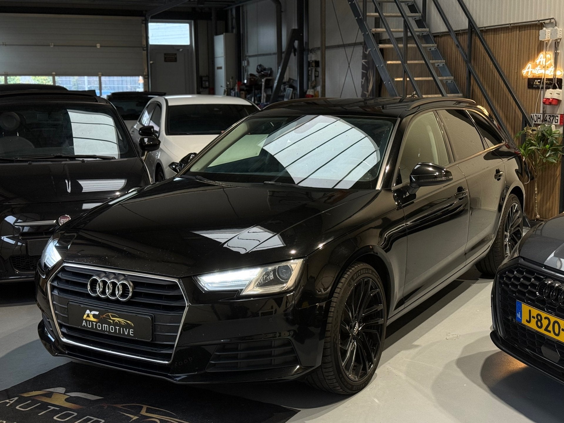 Audi A4 Avant 2.0 TDI Pro Line Automaat/Xenon, Auto's, Euro 6, 4 cilinders, 150 pk, A4