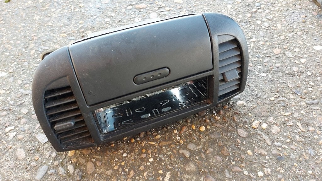 Console om de radio Micra 2004, Ophalen of Verzenden