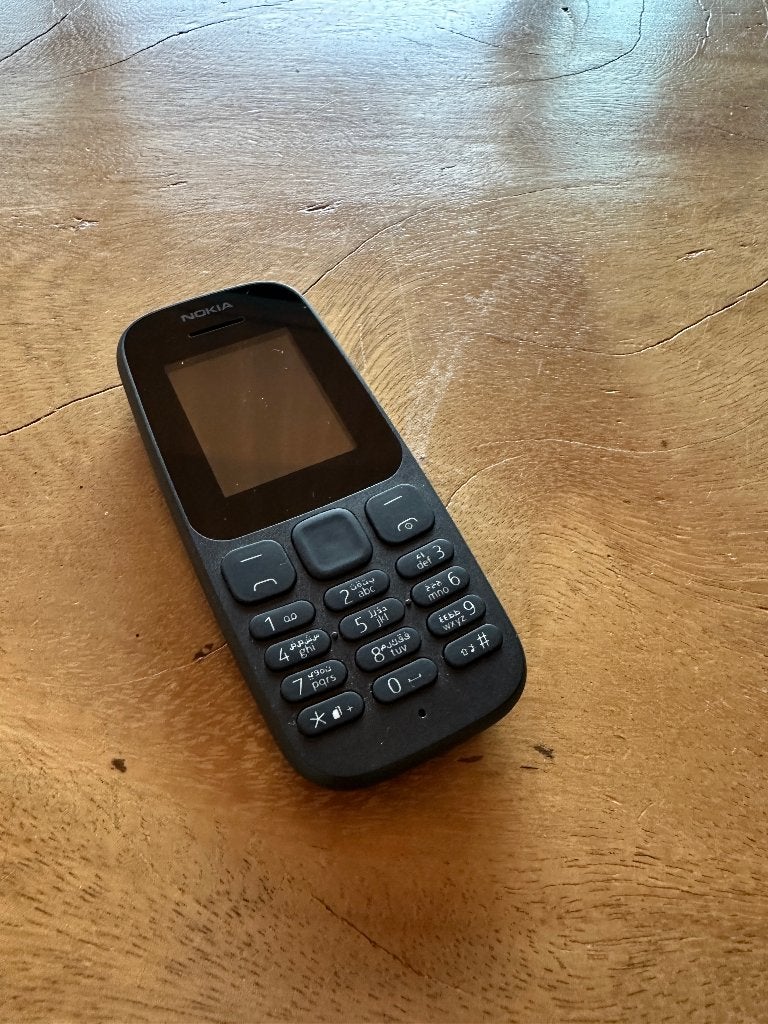 Nokia 105 Dual SIM zwart | Mobiele telefoon met toetsen, Geen camera, Zwart, Ophalen of Verzenden, Zo goed als nieuw