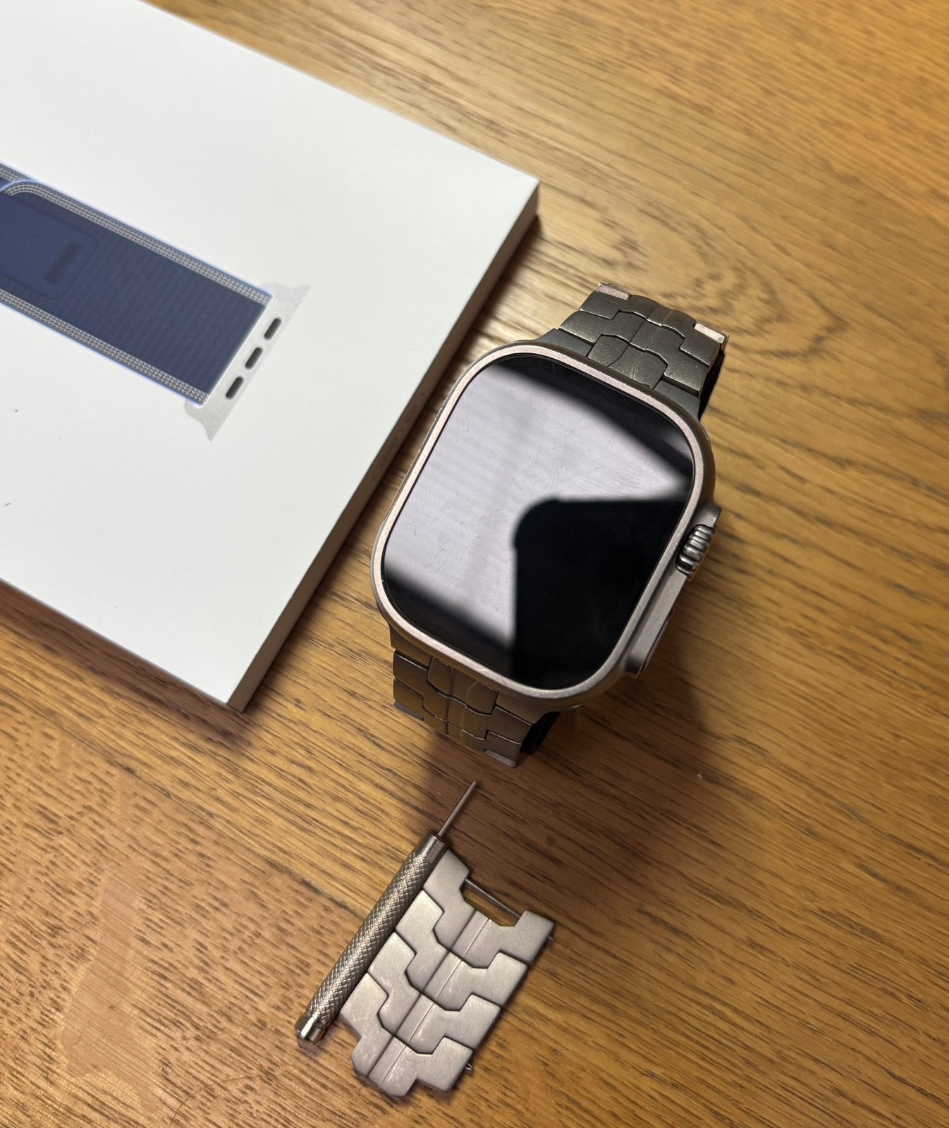 Apple watch Ultra 1 met bandjes en case, Ophalen, IOS, Zo goed als nieuw, Waterdicht