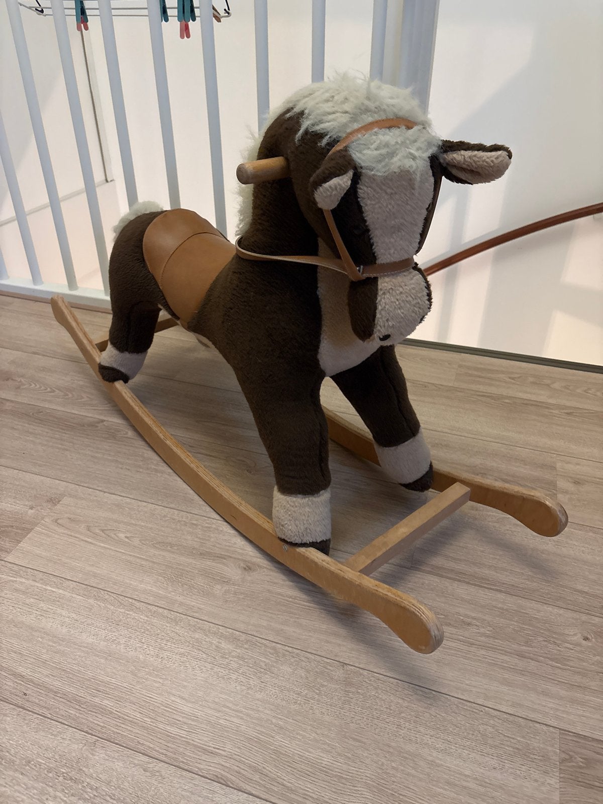 Hobbelpaard voor urenlang speelplezier, Ophalen, Gebruikt, Jongen of Meisje