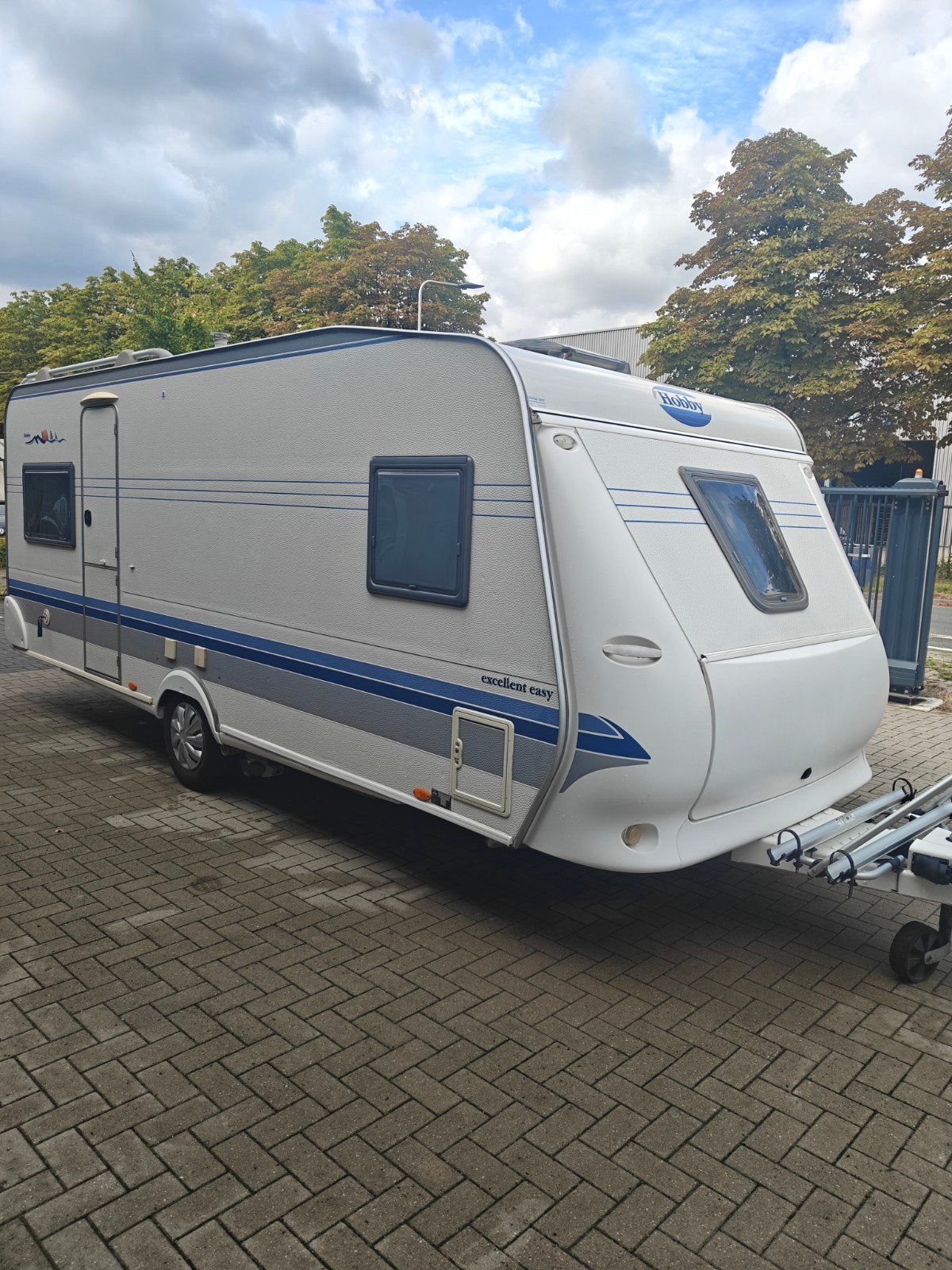 zeer mooie Hobby Excellent easy 540 UFE te koop! in topstaat, Leemansweg 33d, Rondzit, Hobby, Bedrijf