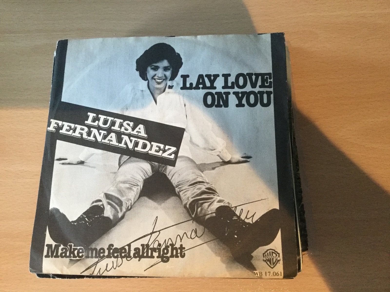 Luisa Fernandez-Lay love on you. Vinyl single., Ophalen of Verzenden, Gebruikt, Pop