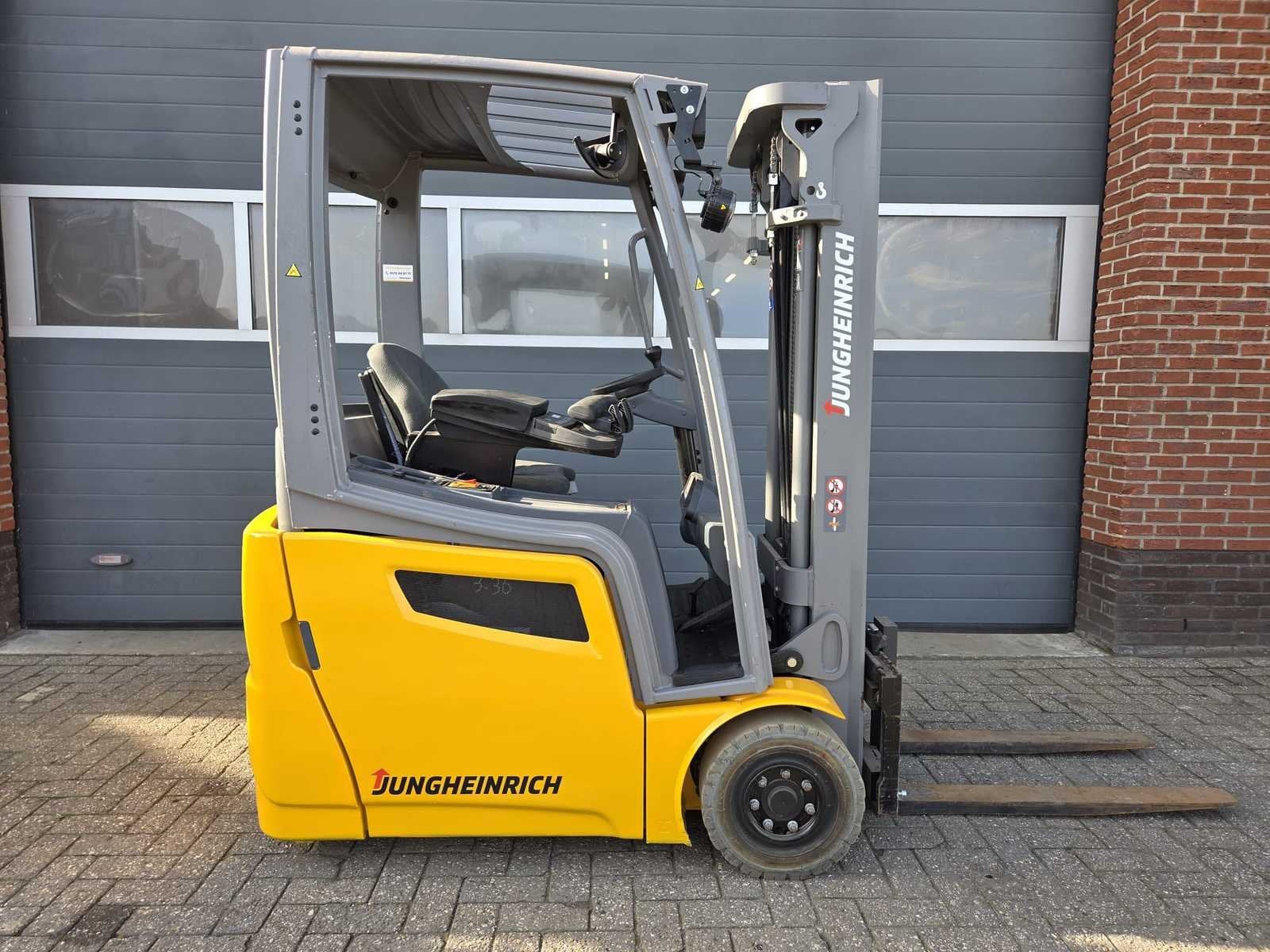 2020 Jungheinrich EFG 215 1500KG 4427uur Vorkheftruck, Zakelijke goederen, Machines en Bouw | Heftrucks en Intern transport, Overige aandrijving