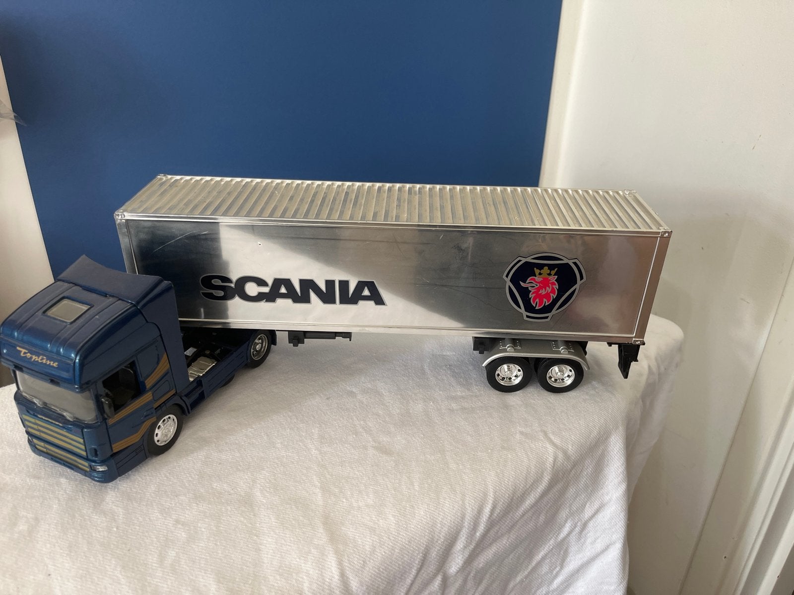 Scania Topline vrachtwagen met oplegger model, Overige merken, Gebruikt, 1:32 tot 1:50, Ophalen of Verzenden