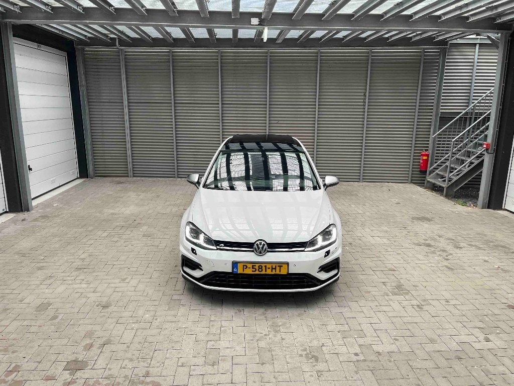 Volkswagen Golf 1.2 TSI DSG-7 160 PK R-pakket, Auto's, Dealer onderhouden, Stof, Zwart, 4 cilinders