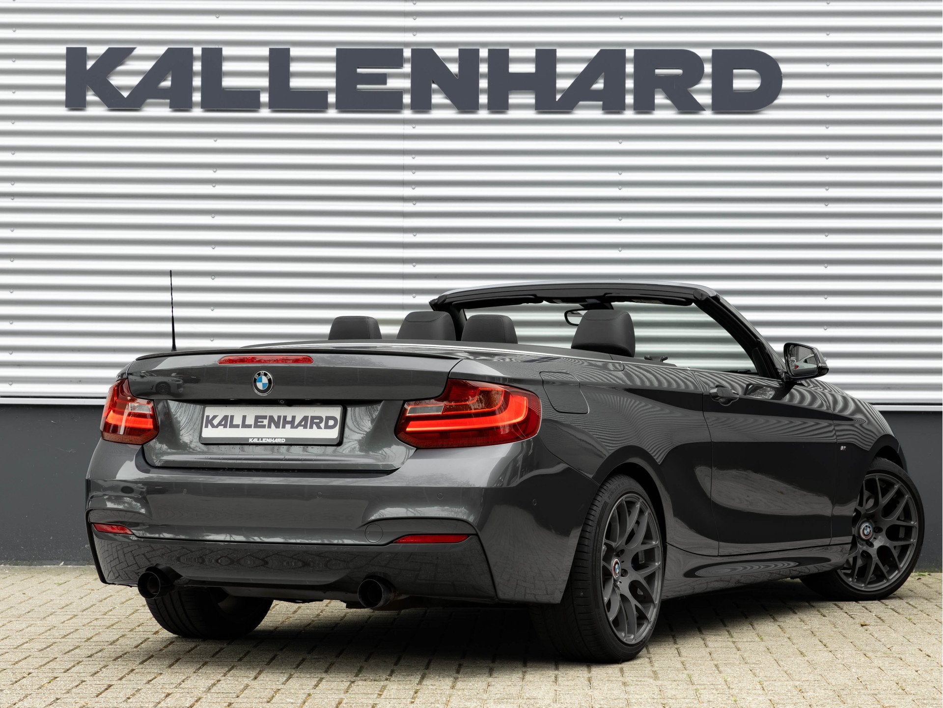 BMW 2 Serie Cabrio M235i xDrive - Memory - Camera - Harman K, Auto's, BMW, 12 maanden, Automatische klimaatregeling, Gebruikt