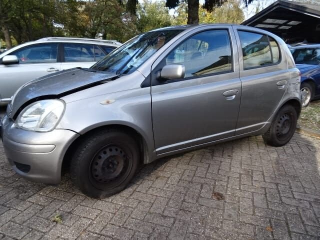 Toyota Yaris bj 2003 1.3 vvti 5 deurs voor demontage., Auto-onderdelen, Gebruikt, -, -, Ophalen of Verzenden