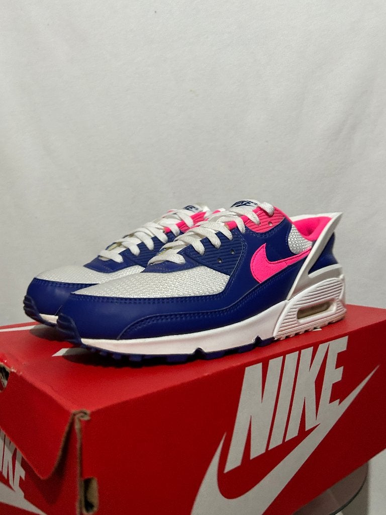 BIJNA NIEUW Maat 45 - Nike Air Max 90 Flyease Blue Pink, Kleding | Heren, Schoenen, Overige kleuren, Verzenden, Nike, Nike