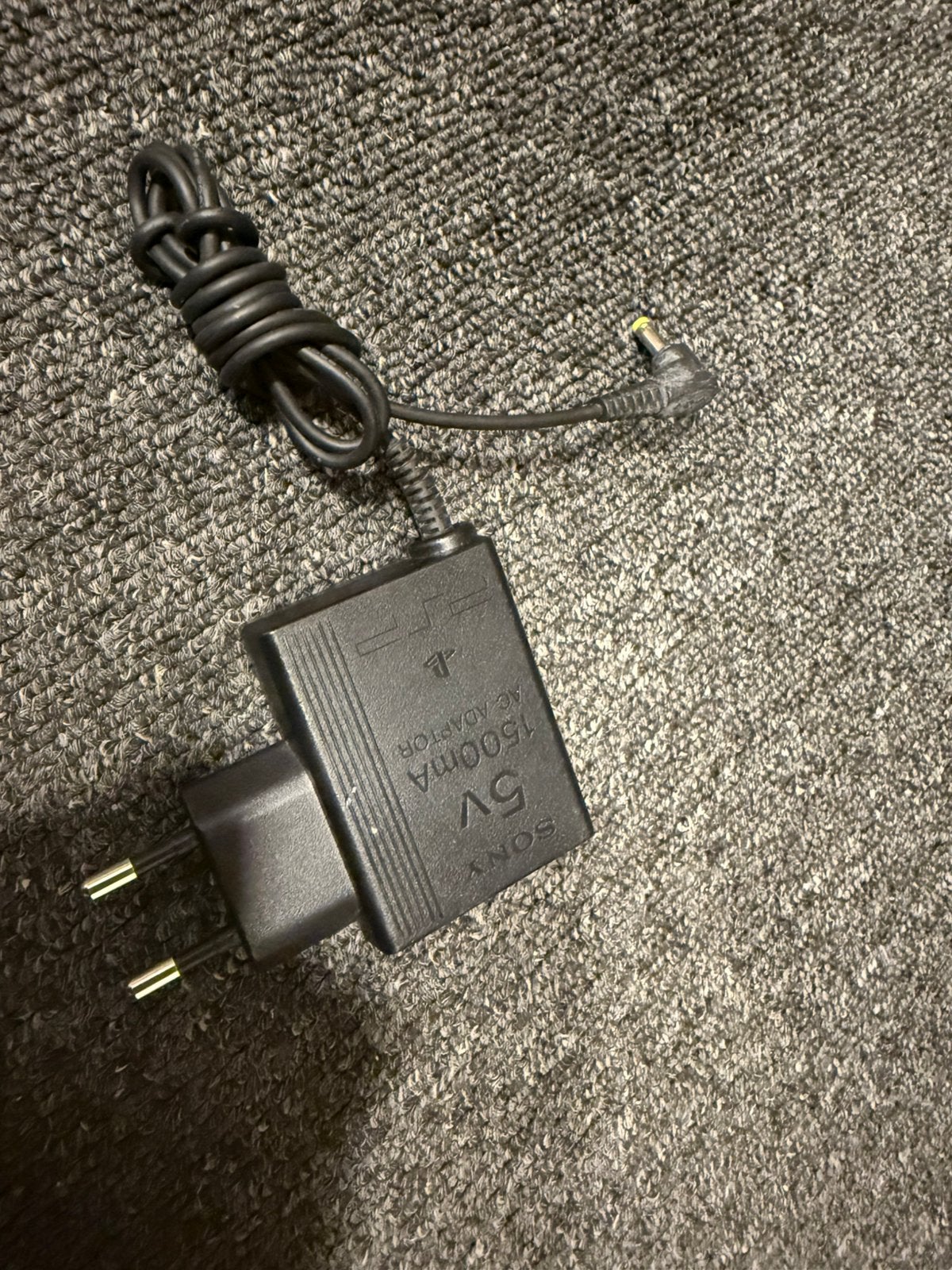 Sony psp adapter PSP-38 origineel, Spelcomputers en Games, Spelcomputers | Sony PSP, Ophalen of Verzenden, Gebruikt, Zwart, PSP