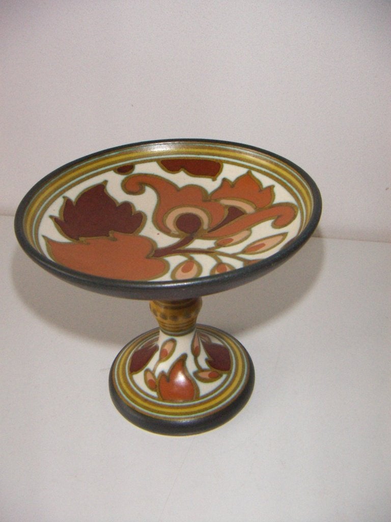 Zuid Holland Gouda plateel keramiek schaal op voet jr.1926., Antiek en Kunst, Ophalen of Verzenden